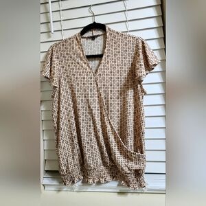 Adrienne Papell Size small Women's Beige Pink Patterned Top